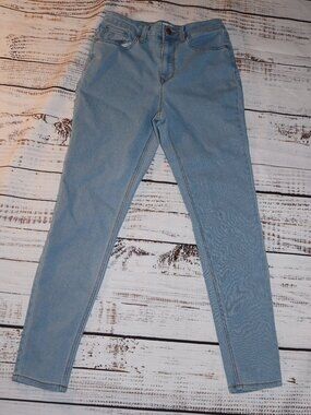 No Boundaries Women’s High Rise Skinny Jeans Size 7 Light Wash Stretch Denim